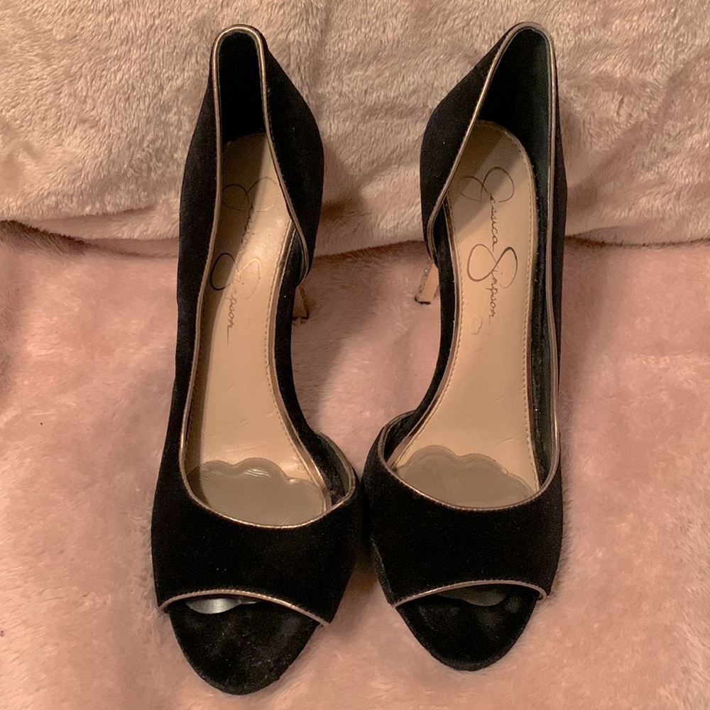 Jessica Simpson Suede black and gold design heels